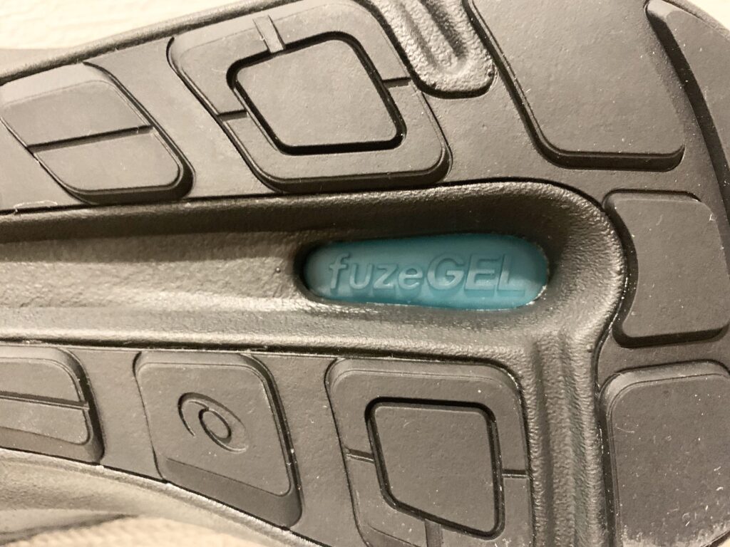 ハダシウォーカーはFuseGELで立ち仕事でも疲れない