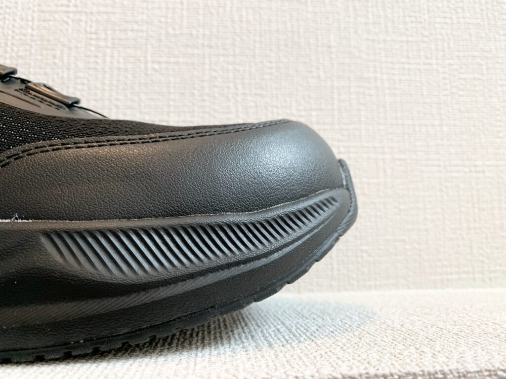 リゲッタセーフティRSF002のブラックの先芯